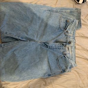 Size 4 vintage straight jeans gitano super cute